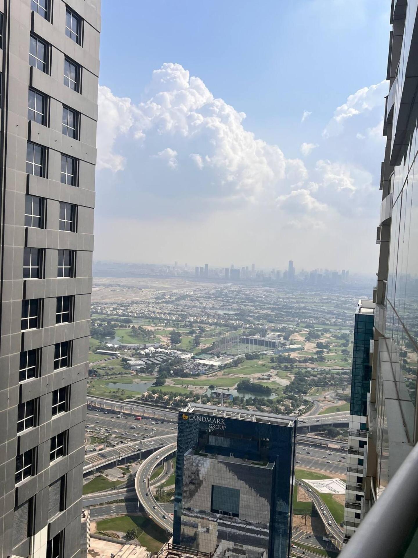 Aparthotel Views To Feed Your Soul On 60Th Floor Dubaj Exteriér fotografie